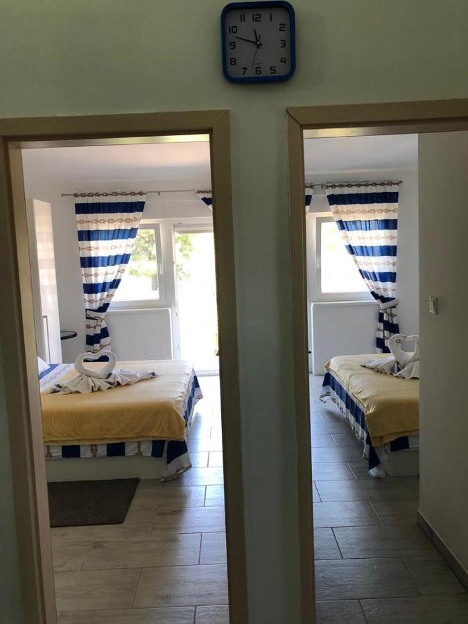Apartmani Bolero - Obiteljski Odmor Vodice Buitenkant foto